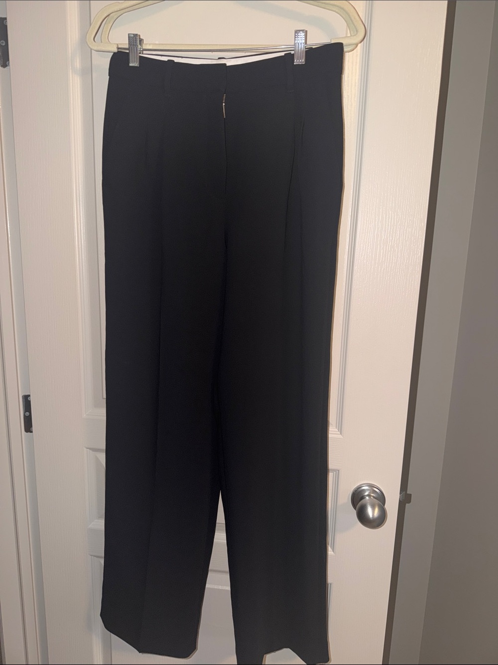 Aritzia Effortless Black Wide-Leg Dress Pants